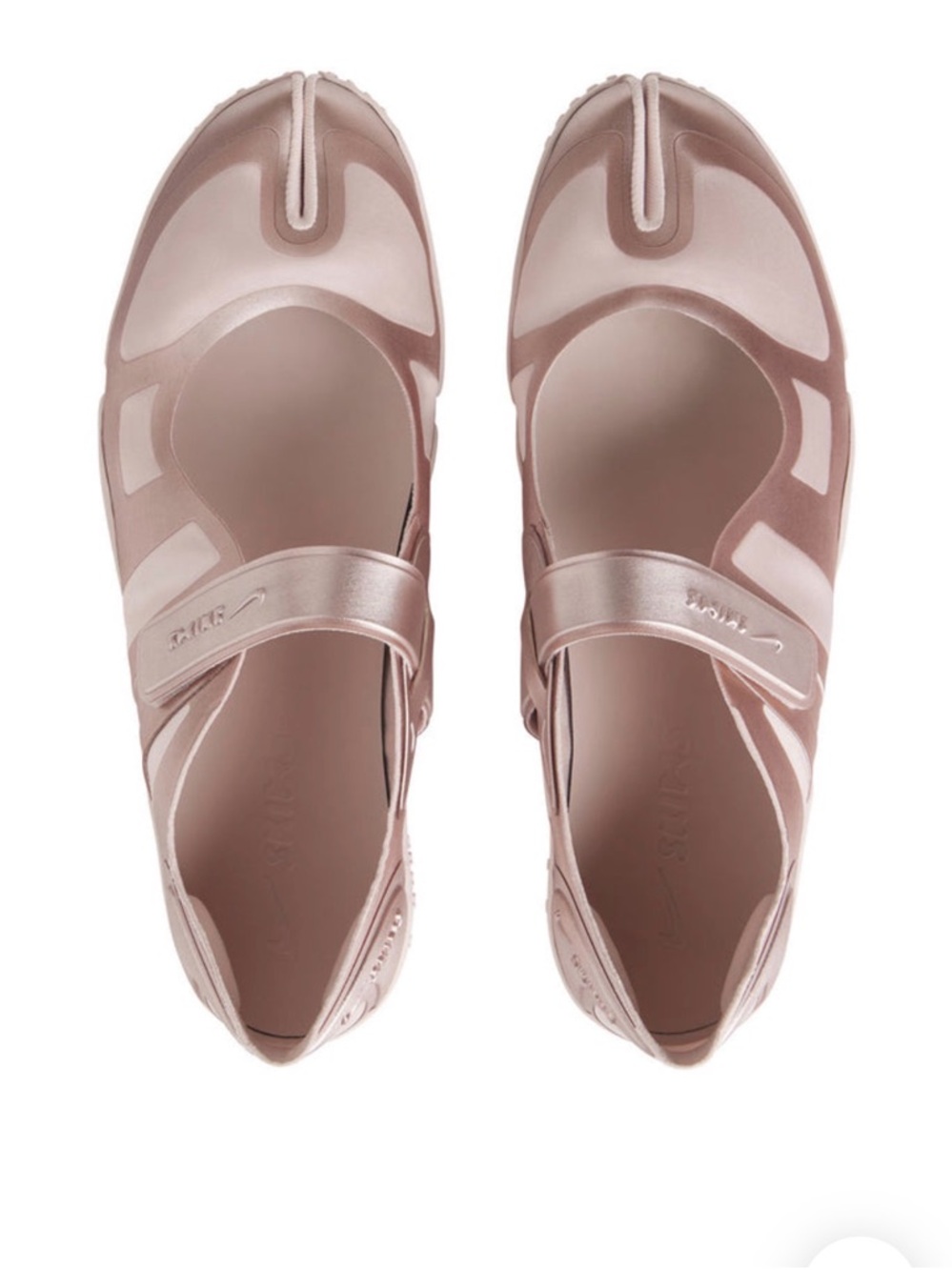 NikeSKIMS FOOTWEAR
RIFT SATIN sandals 38.5